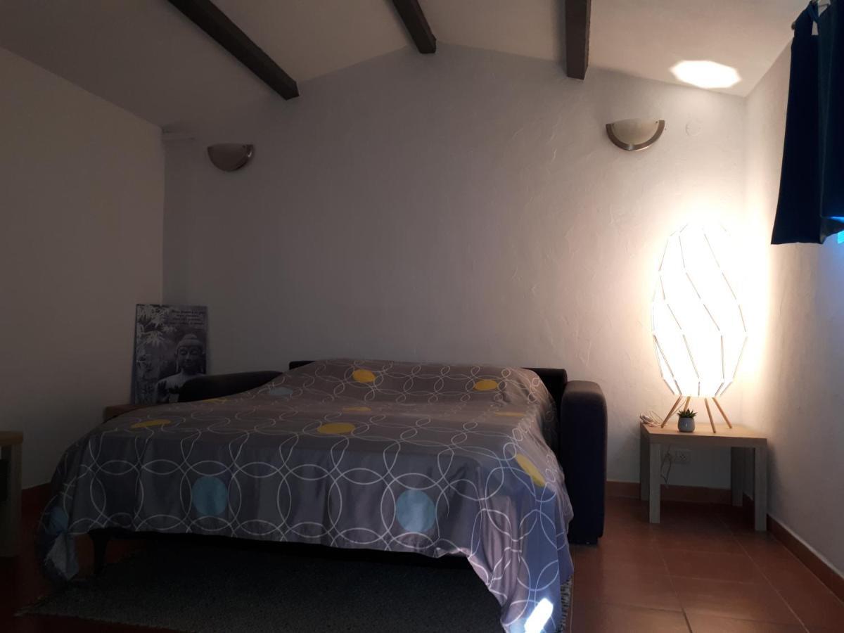 Grand studio La Roquette-sur-Siagne Esterno foto